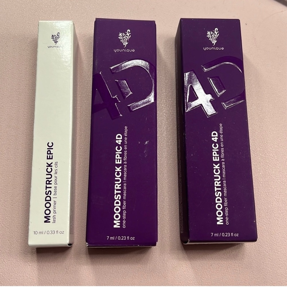 Younique 4D mascara and primer